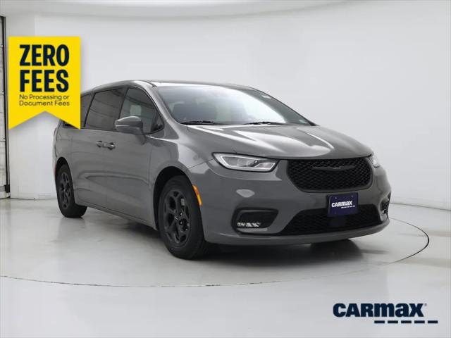 2022 Chrysler Pacifica Hybrid Touring L for sale in Edison, NJ