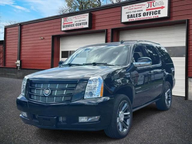 2013 Cadillac Escalade Premium for sale in Selden, NY