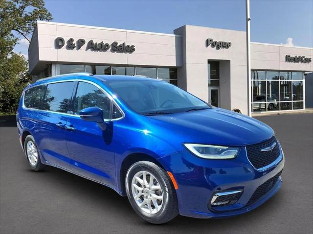 2021 Chrysler Pacifica Touring L for sale in Powderly, KY