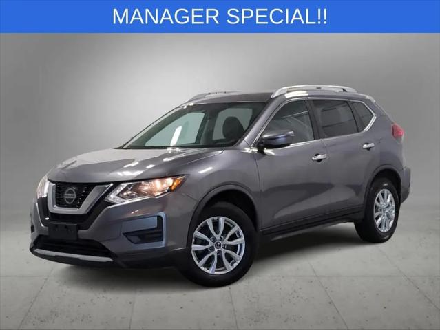 2018 Nissan Rogue SV for sale in Farmington Hills, MI