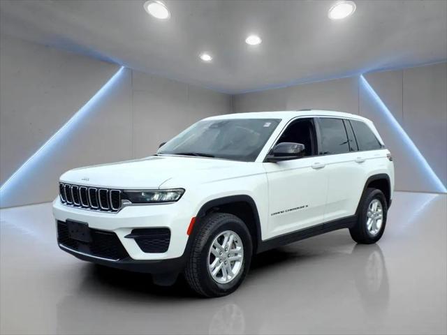 2023 Jeep Grand Cherokee Laredo 4x4 for sale in Bowie, MD