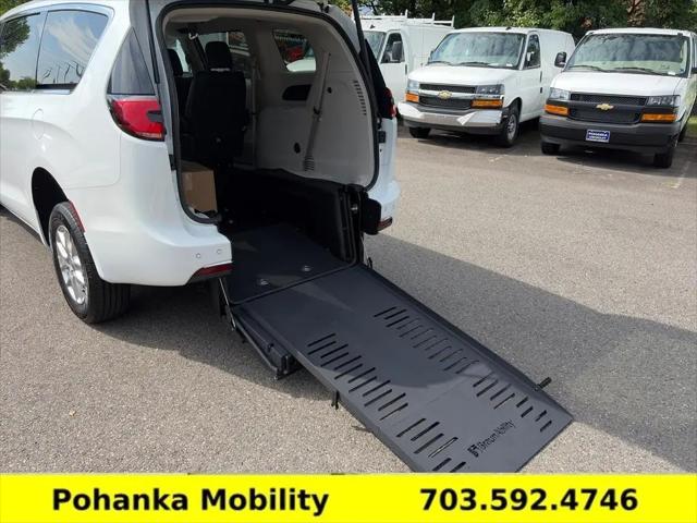 2024 Chrysler Pacifica Touring L for sale in Chantilly, VA