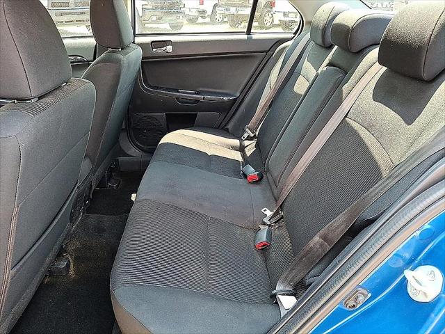 2016 Mitsubishi Lancer ES