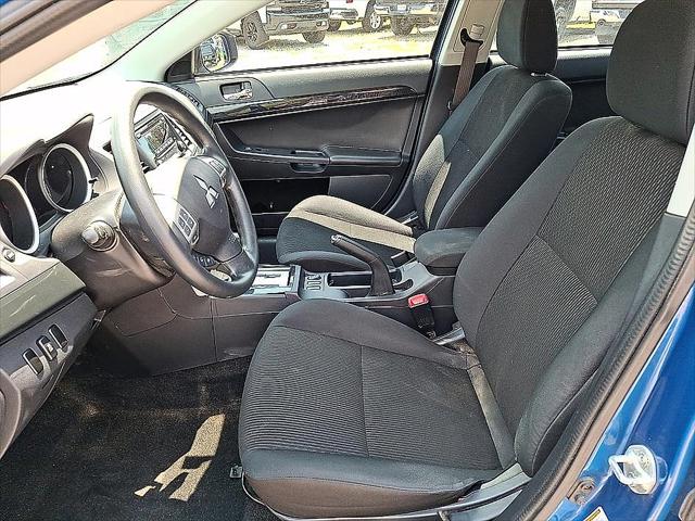 2016 Mitsubishi Lancer ES