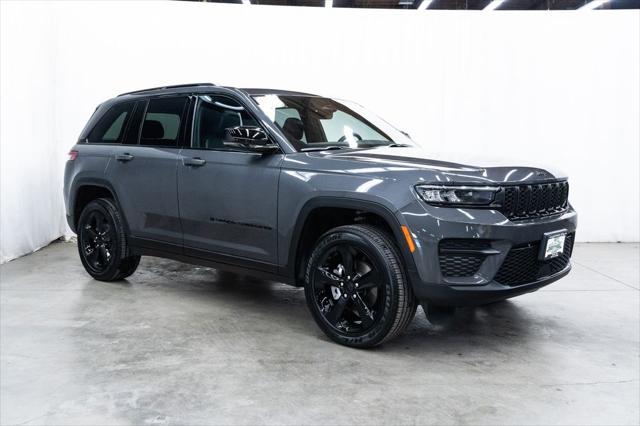 2025 Jeep Grand Cherokee Altitude X 4x4 for sale in Beaverton, OR
