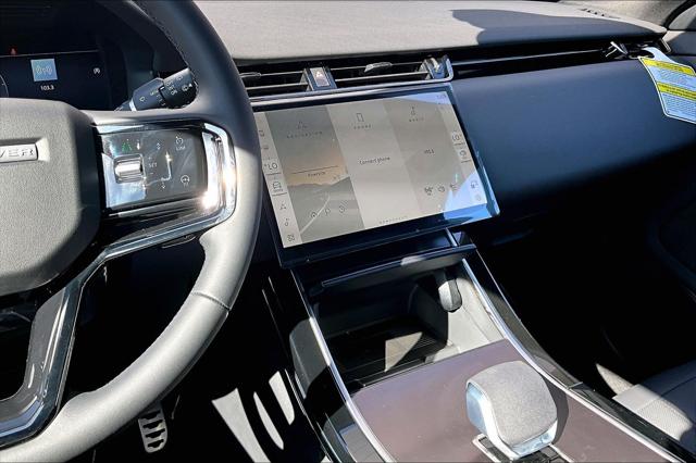 2026 Land Rover Range Rover Evoque Hoxton Edition