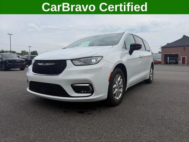 2024 Chrysler Pacifica Touring L for sale in Malone, NY