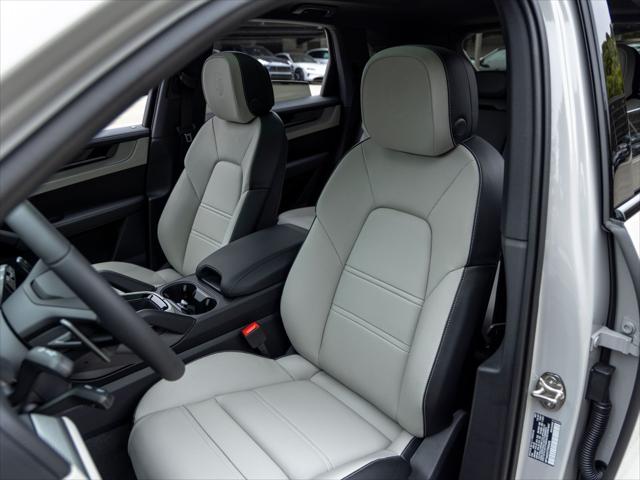 2026 Porsche Cayenne Unknown