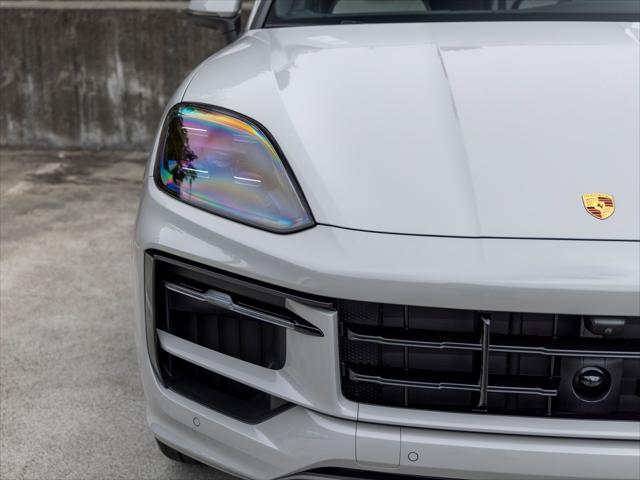 2026 Porsche Cayenne Unknown