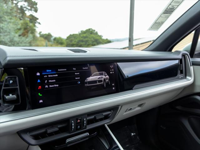 2026 Porsche Cayenne Unknown