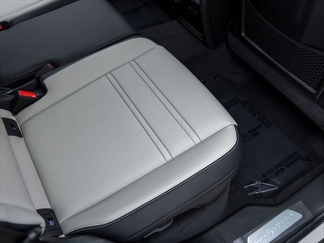 2026 Porsche Cayenne Unknown