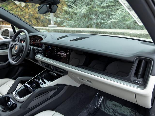 2026 Porsche Cayenne Unknown