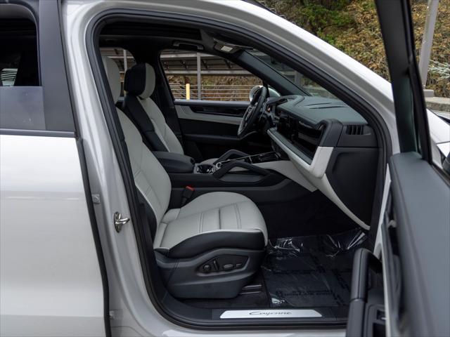 2026 Porsche Cayenne Unknown
