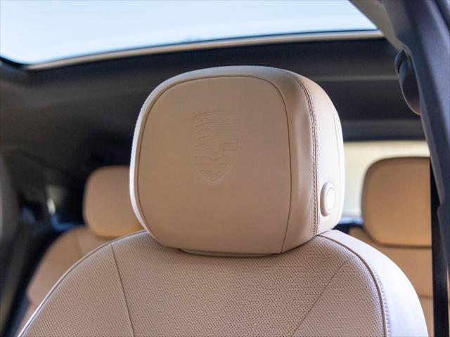 2026 Porsche Cayenne Unknown