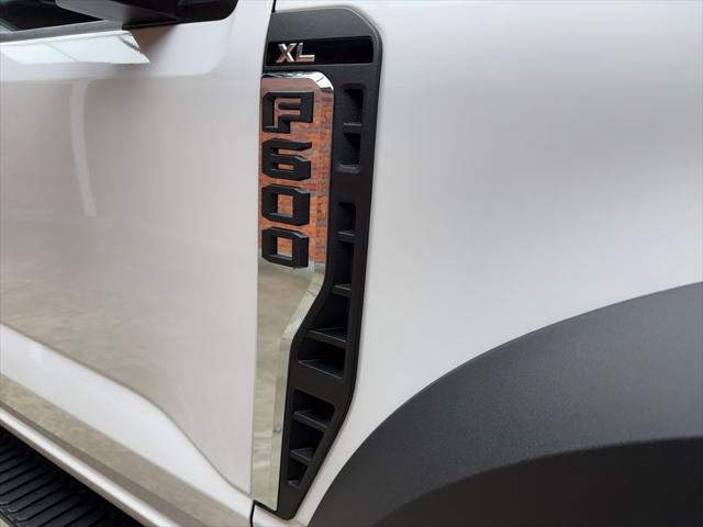 2026 Ford 600 XL