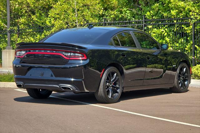 2017 Dodge Charger R/T RWD