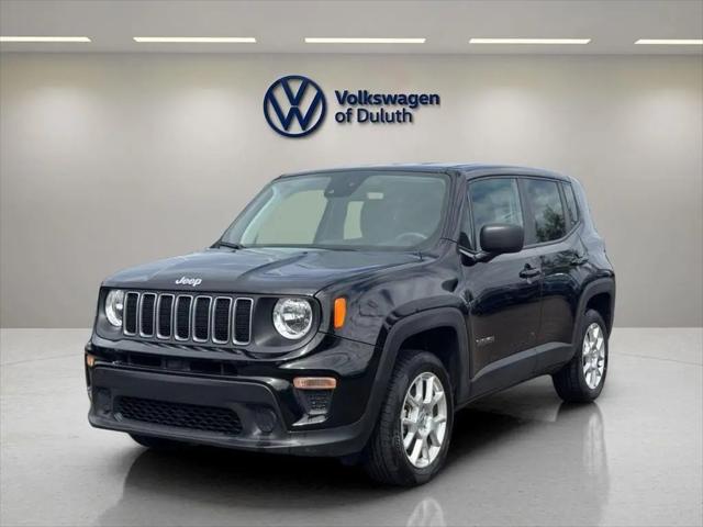 2023 Jeep Renegade Latitude 4x4 for sale in Hermantown, MN