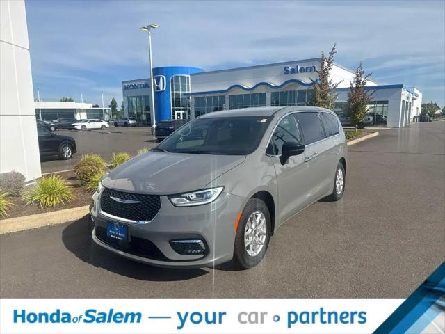 2025 Chrysler Pacifica Select for sale in Salem, OR