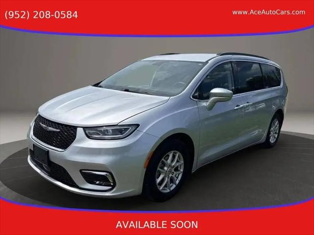 2022 Chrysler Pacifica Touring L for sale in Jordan, MN