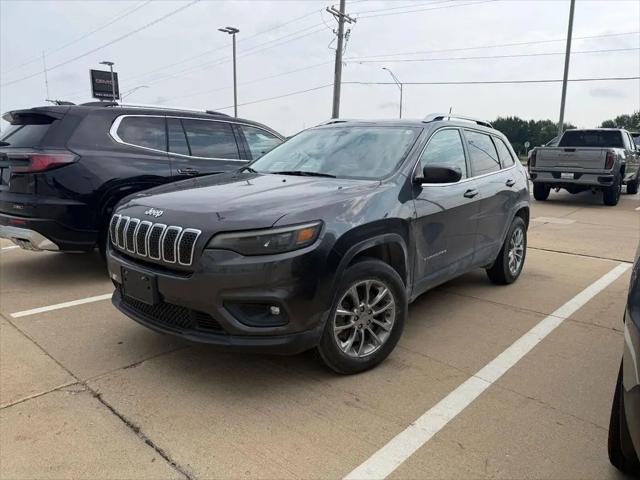 2019 Jeep Cherokee Latitude Plus 4x4 for sale in Charles City, IA