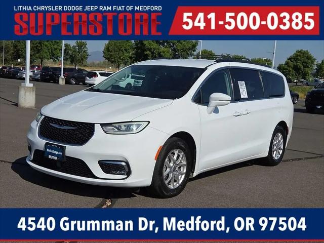 2022 Chrysler Pacifica Touring L for sale in Medford, OR