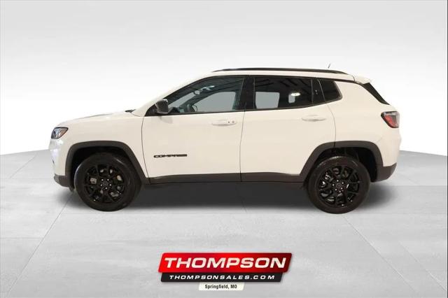 2025 Jeep Compass Latitude 4x4 for sale in Springfield, MO