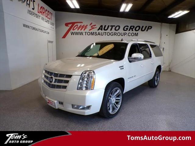2012 Cadillac Escalade ESV Premium for sale in Des Moines, IA