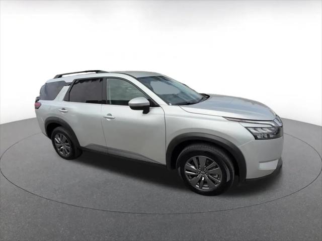 2025 Nissan Pathfinder SV FWD