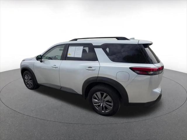 2025 Nissan Pathfinder SV FWD