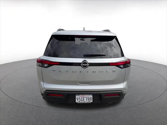 2025 Nissan Pathfinder SV FWD