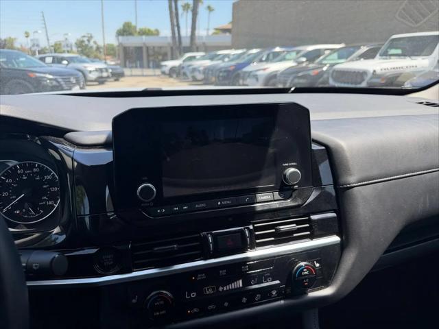 2025 Nissan Pathfinder SV FWD