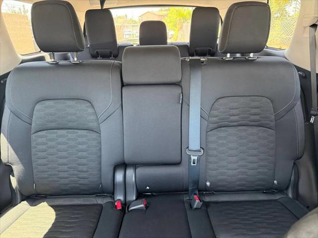 2025 Nissan Pathfinder SV FWD