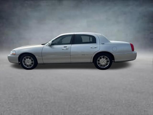 2008 Lincoln Town Car Signature Limited for sale in Morgantown, WV