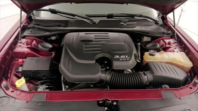 2021 Dodge Challenger SXT