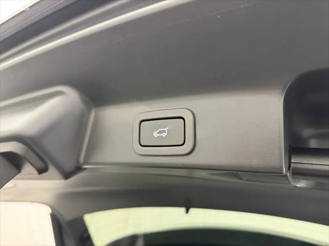 2021 Jaguar F-PACE R-Dynamic S P400 AWD Automatic