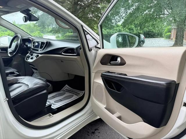 2019 Chrysler Pacifica Touring L