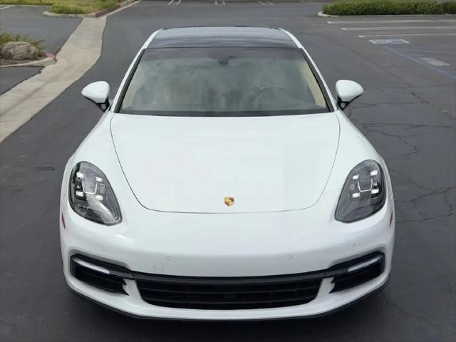 2018 Porsche Panamera Panamera