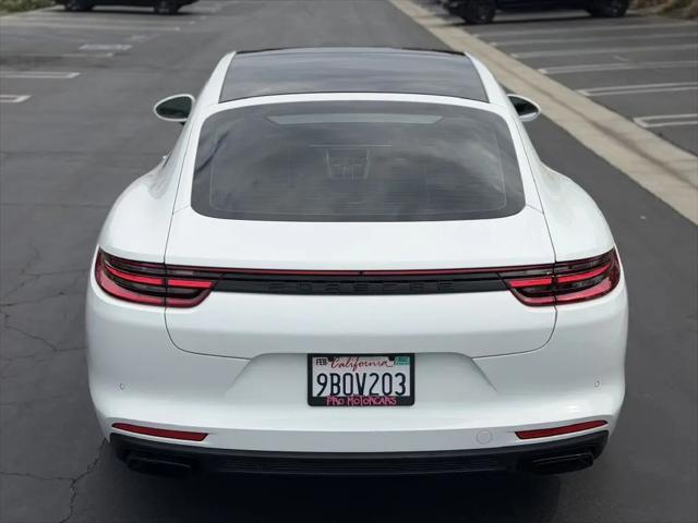 2018 Porsche Panamera Panamera