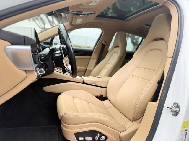 2018 Porsche Panamera Panamera