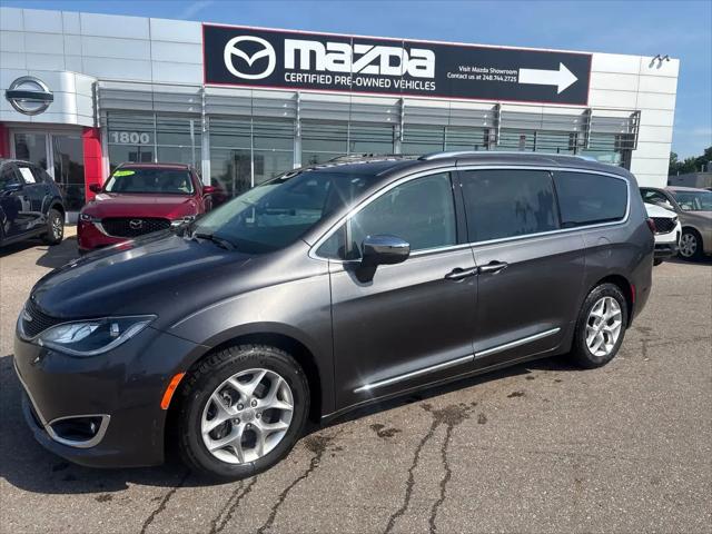2019 Chrysler Pacifica Limited for sale in Troy, MI