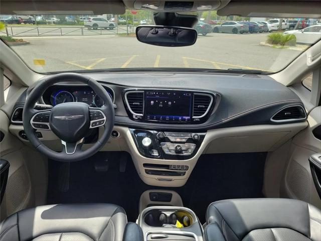 2023 Chrysler Pacifica Touring L AWD