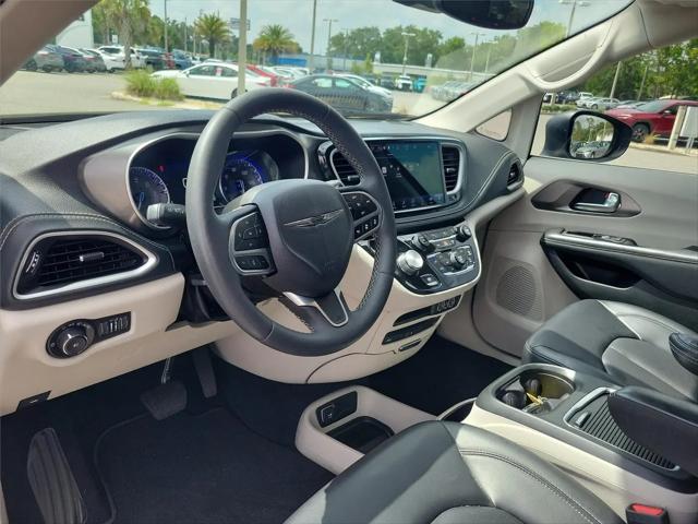 2023 Chrysler Pacifica Touring L AWD