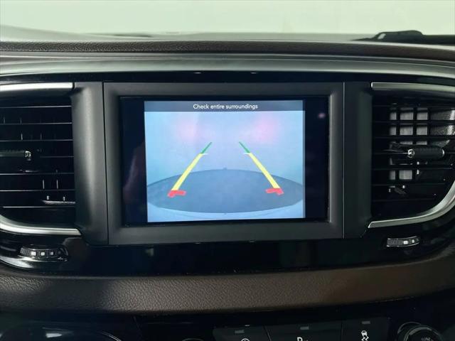 2018 Chrysler Pacifica Touring Plus