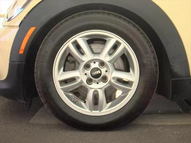 2012 MINI Cooper Cooper