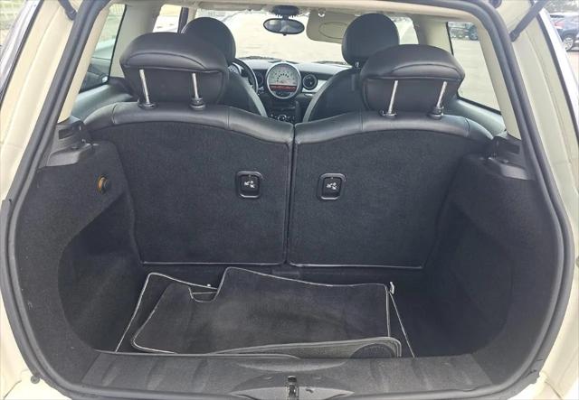 2012 MINI Cooper Cooper