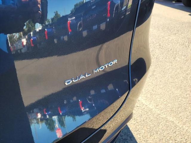 2024 Tesla Model Y Long Range Dual Motor All-Wheel Drive