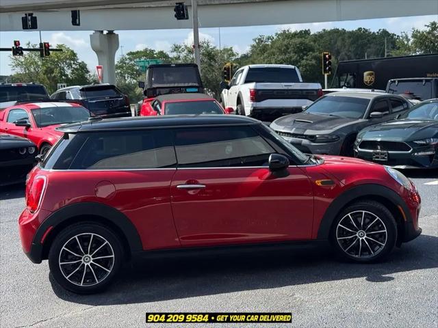 2017 MINI Hardtop Cooper