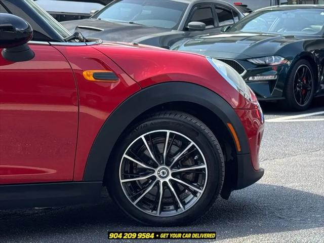 2017 MINI Hardtop Cooper