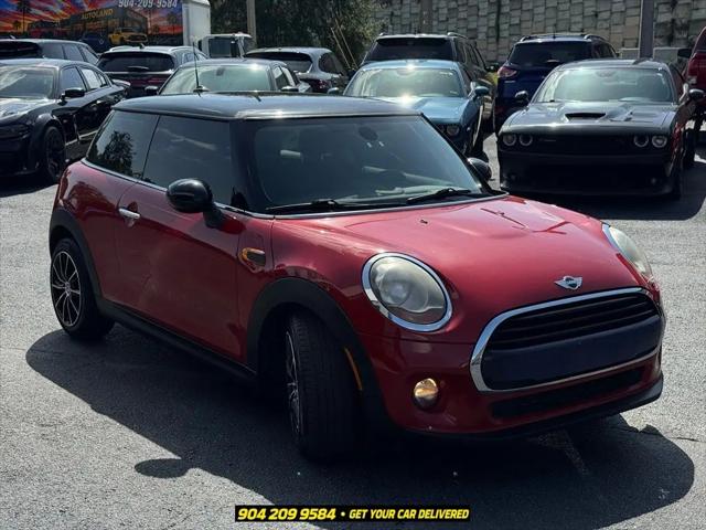 2017 MINI Hardtop Cooper