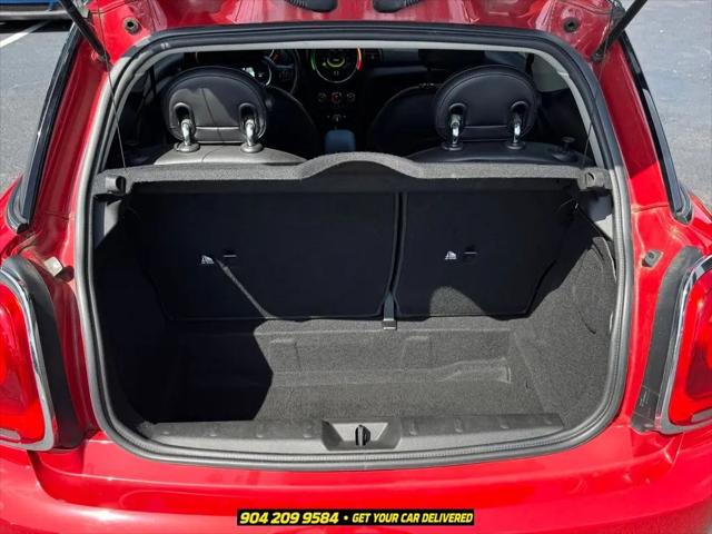 2017 MINI Hardtop Cooper